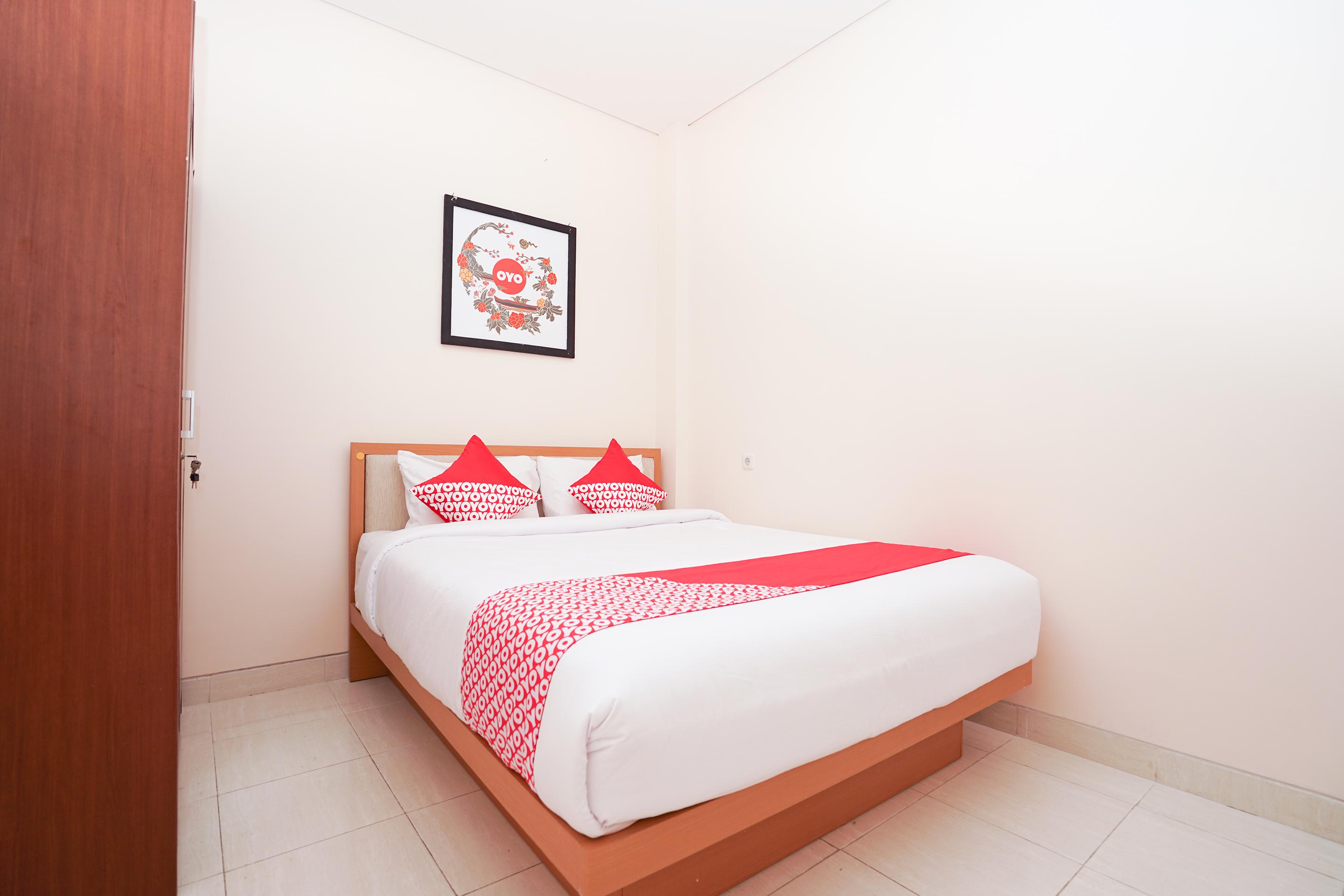 Oyo 782 Menjangan Residence At Citraland 1 Sorabaya Extérieur photo