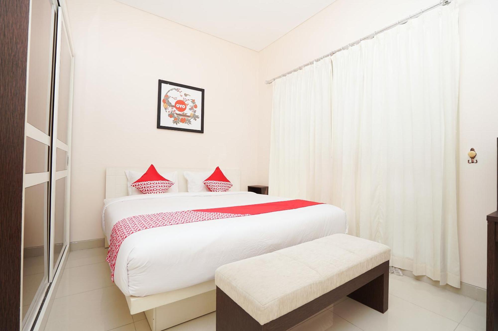 Oyo 782 Menjangan Residence At Citraland 1 Sorabaya Extérieur photo